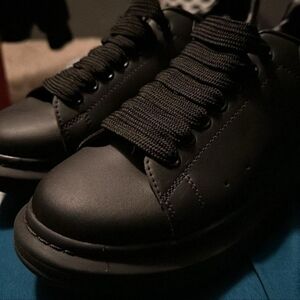 Alexander McQUEEN sneakers